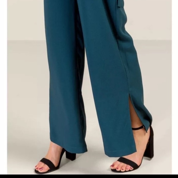 Francesca’s Teal Blue Mira Eyelash Lace Plunge Neckline Wide Leg Jumpsuit Sz XS - Picture 11 of 15